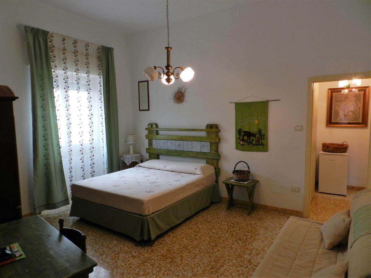 Casa Corte Con Terrazza Taviano  Exteriér fotografie